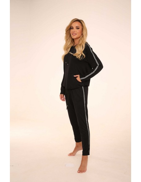 Nice tracksuit ladies', De Lafense 459