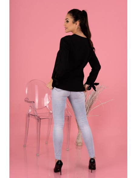 Ormin bluzka damska z ozdobnymi długimi rękawami czarna, Merribel b50
