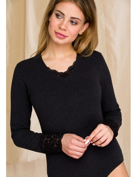 Eleganckie body hot touch Key LVB 729 