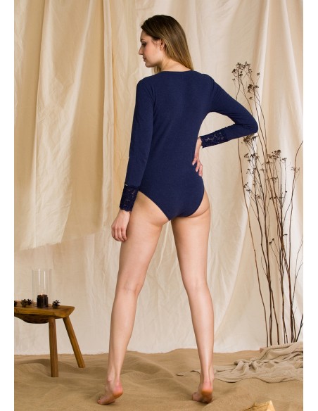 Eleganckie body hot touch Key LVB 729 