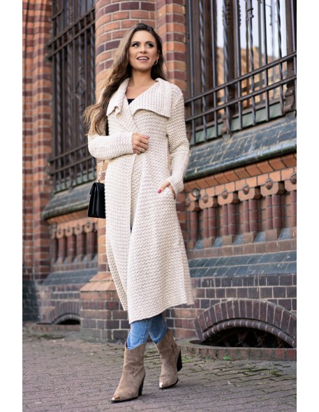 Kardigan mayamino nude, Merribel