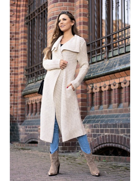 Kardigan mayamino nude, Merribel