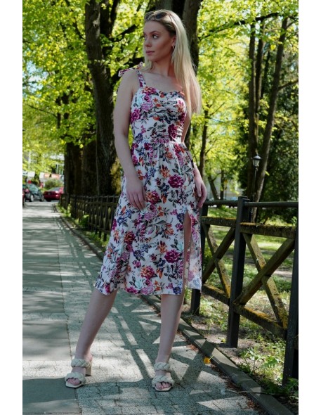 Missa letnia zwiewna dress za kolano, Merribel