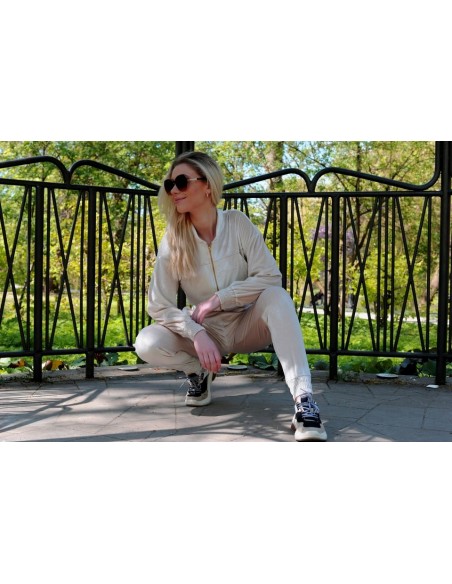 Goldenia Beige/Beżowy welurowy set dresowy fastened na zipper, Merribel