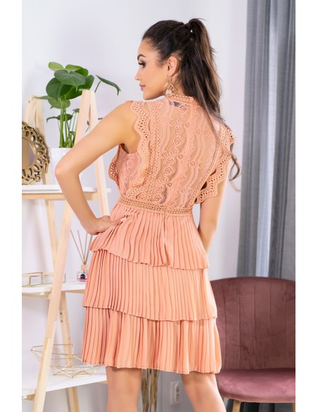 Estina sukienka damska bez rękawów plisowane falbany brzoskwiniowa, Merribel d162