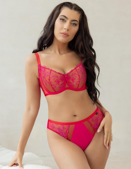 Briefs brazilians Krisline Juicy